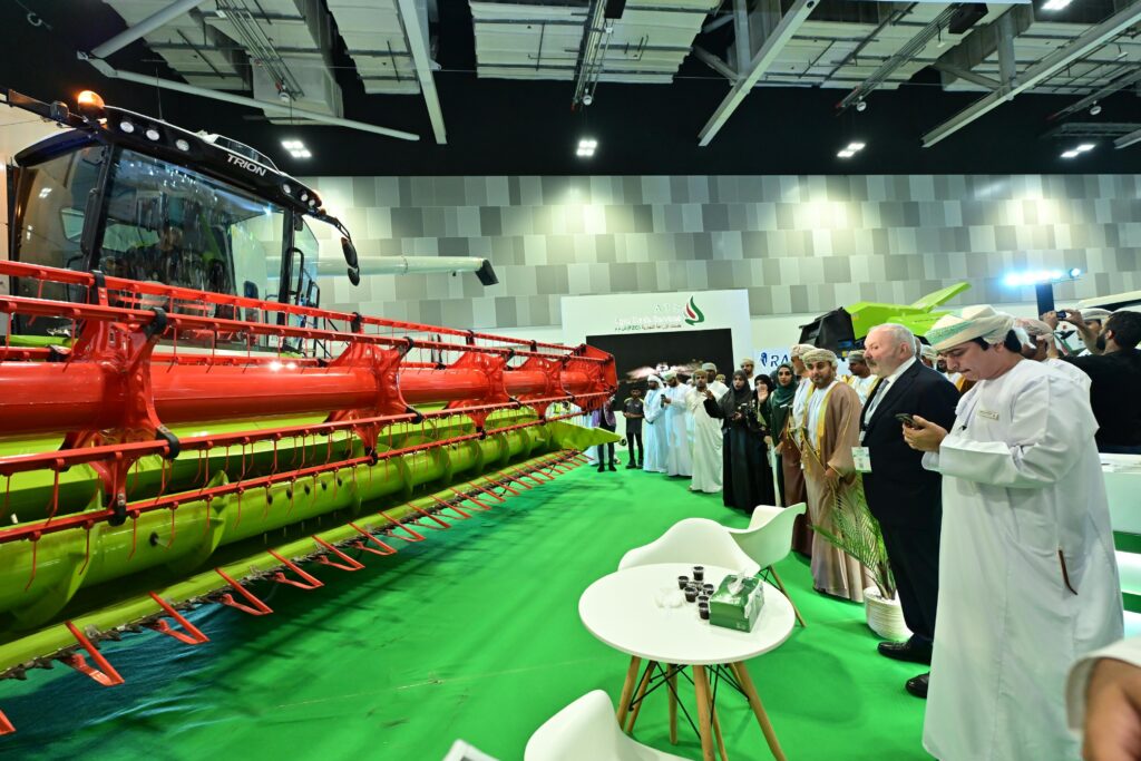 يجمع Oman AgroFood المنتجين والمشترين وموردي التقنيات العاملة في الزراعة والأغذية والثروة السمكية.